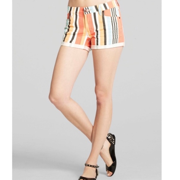 BCBGeneration size 27 striped shorts - Picture 3 of 6